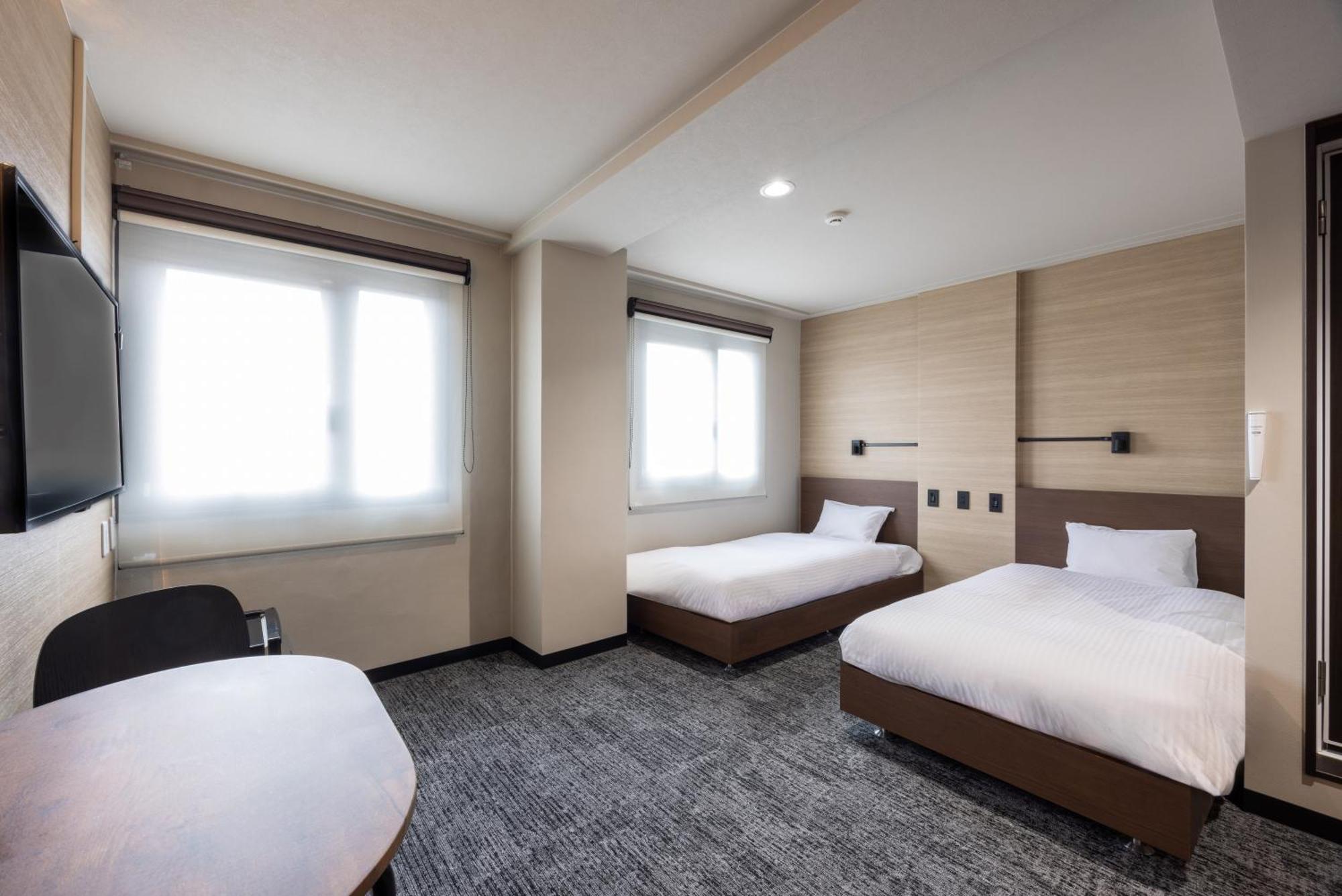Fukuyama Royal Hotel Extérieur photo
